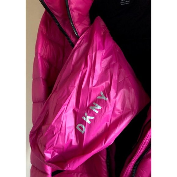 NWT DKNY Premium Down Blend Hooded Puffer Jacket Pink XL - Picture 12 of 15
